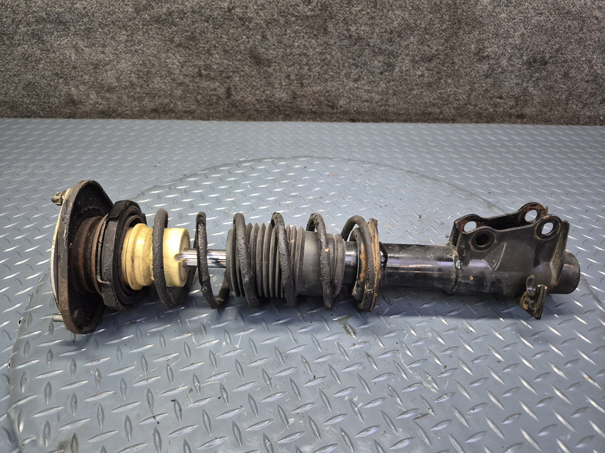 03-05 Toyota MR2 Spyder ZZW30L Set of 2 Front Strut Shock Absorber OEM