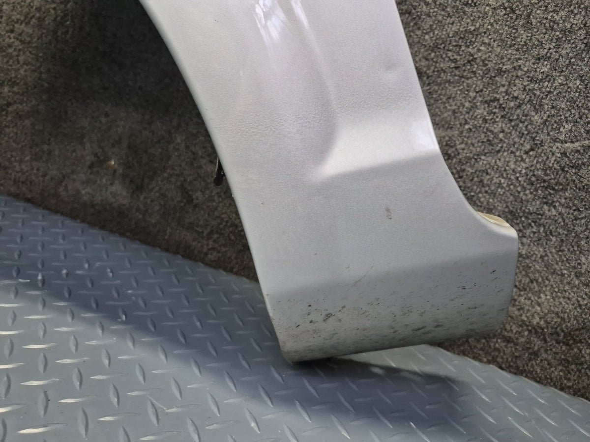 00-05 Toyota MR2 Spyder ZZW30L Front Left Fender Shell Panel Cover Silver OEM