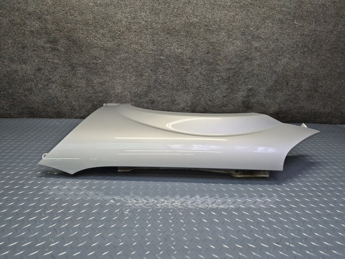 00-05 Toyota MR2 Spyder ZZW30L Front Left Fender Shell Panel Cover Silver OEM