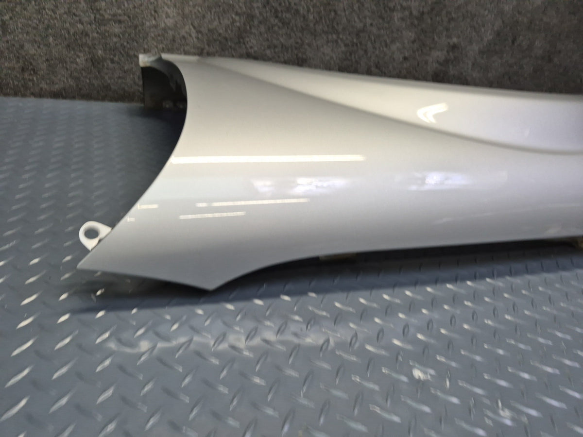 00-05 Toyota MR2 Spyder ZZW30L Front Left Fender Shell Panel Cover Silver OEM