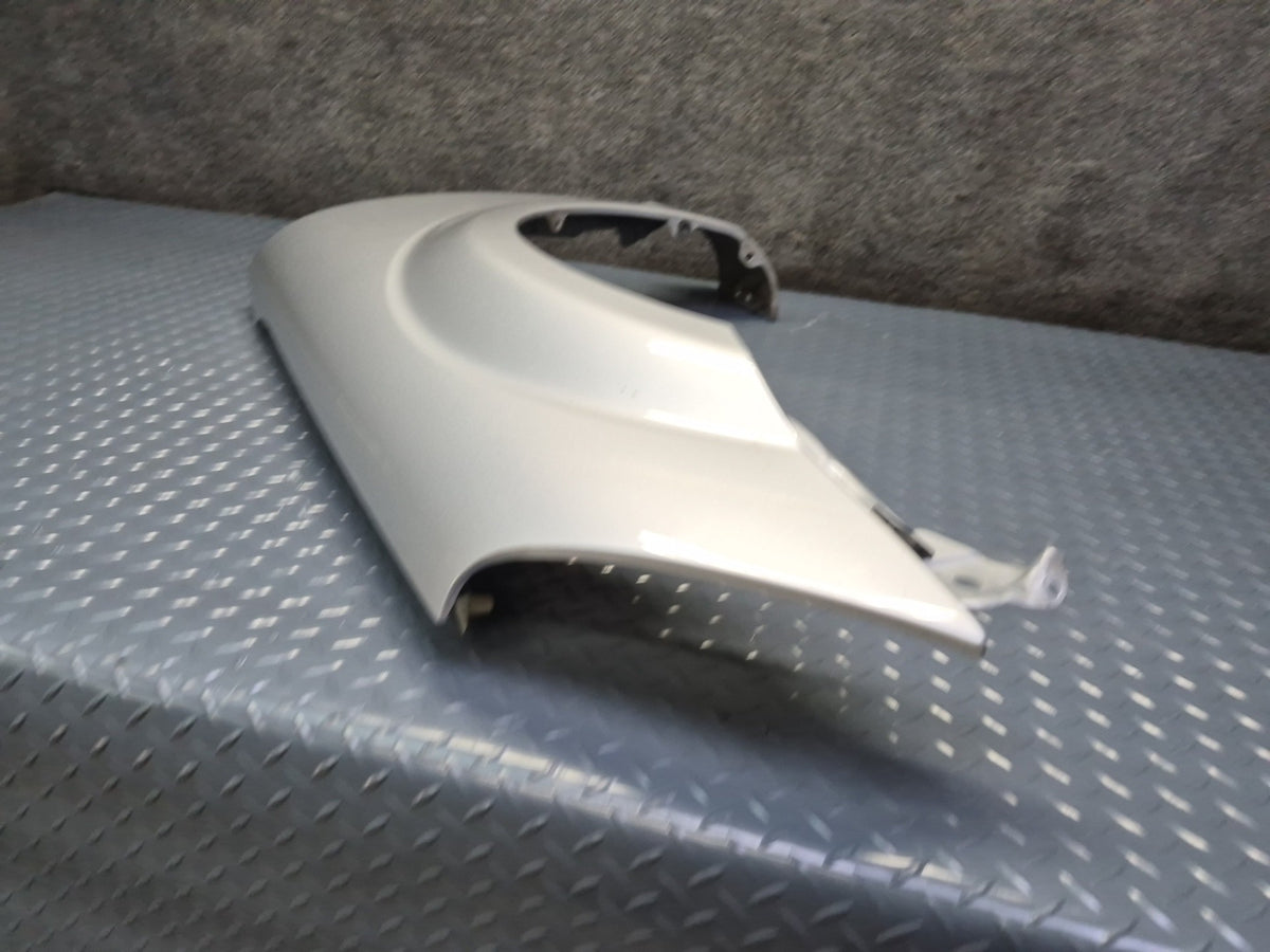 00-05 Toyota MR2 Spyder ZZW30L Front Left Fender Shell Panel Cover Silver OEM