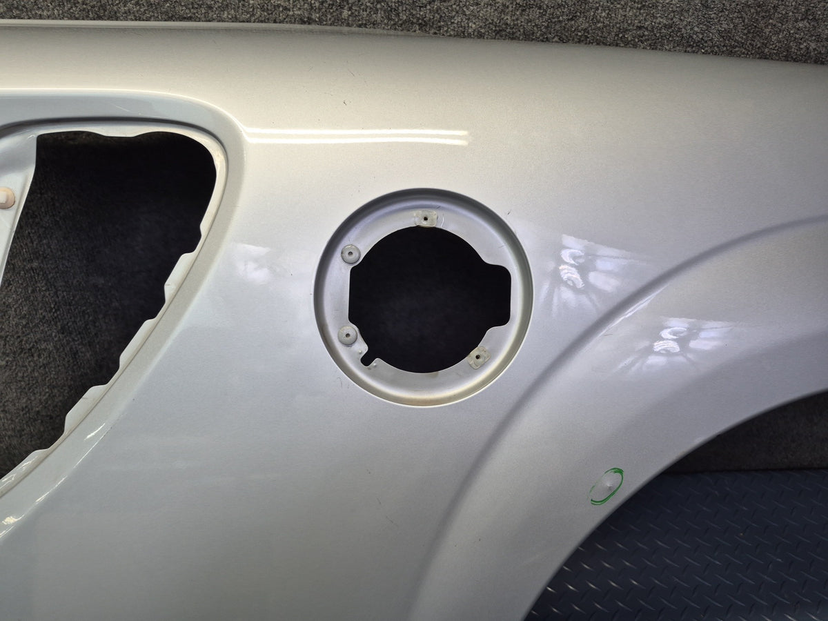 00-05 Toyota MR2 Spyder ZZW30L Rear Left Quarter Shell Cover Panel Damaged