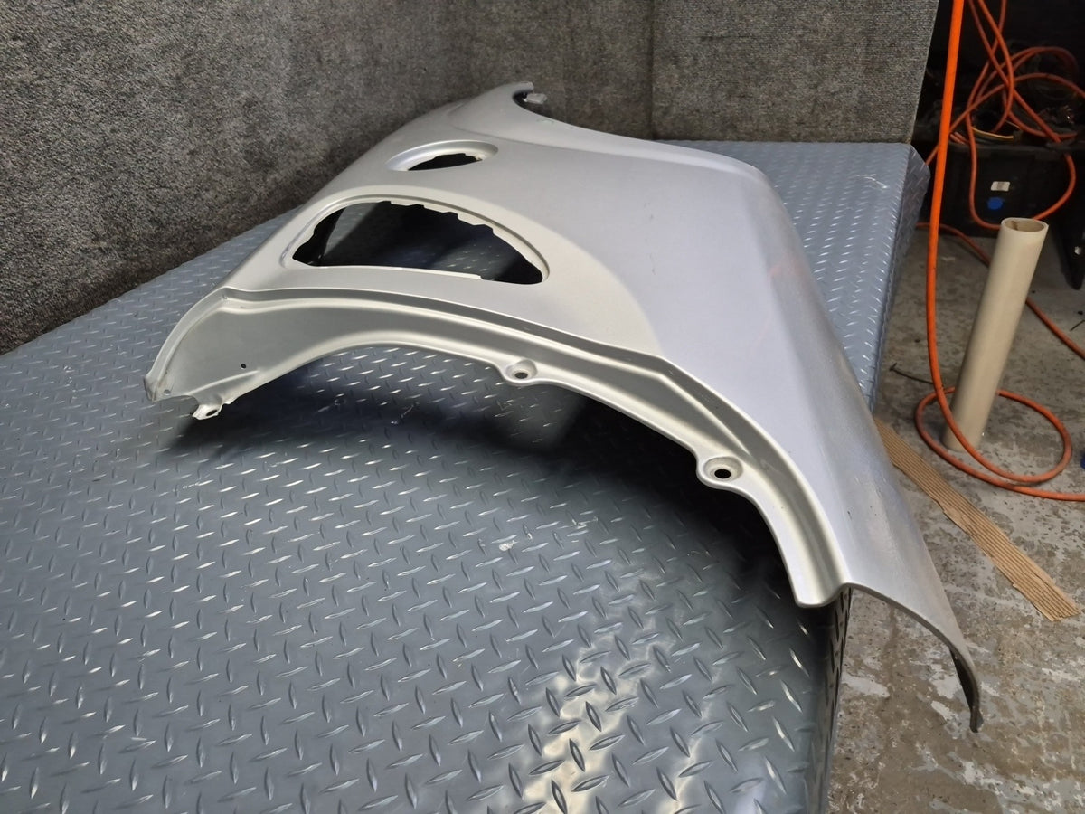00-05 Toyota MR2 Spyder ZZW30L Rear Left Quarter Shell Cover Panel Damaged