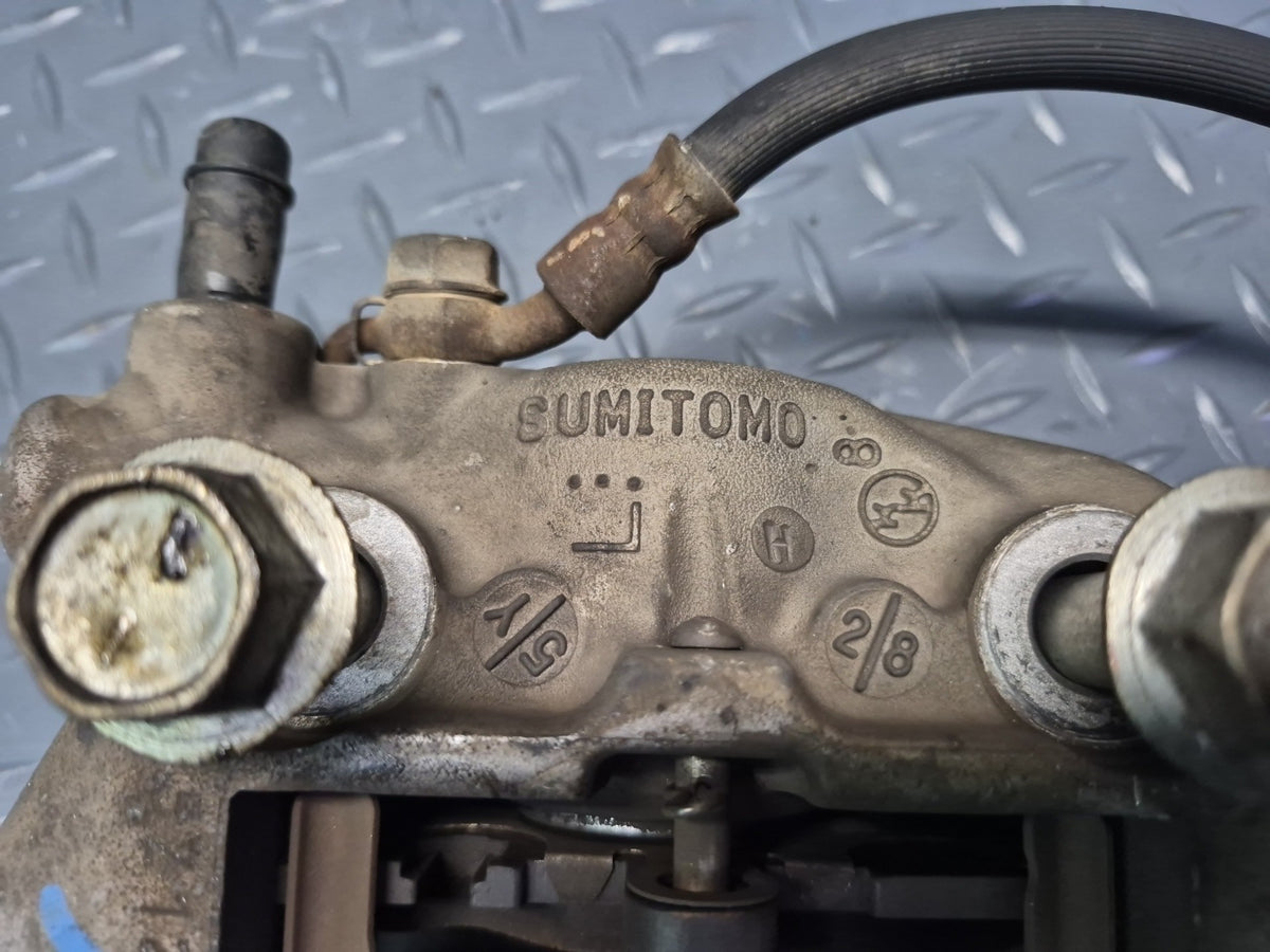 01-06 Lexus UCF30L LS430 Set of 2 Rear Left & Right Sumitomo Brake Caliper OEM