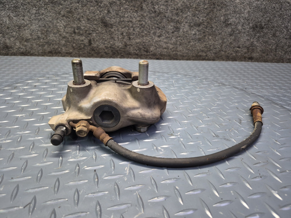 01-06 Lexus UCF30L LS430 Set of 2 Rear Left & Right Sumitomo Brake Caliper OEM