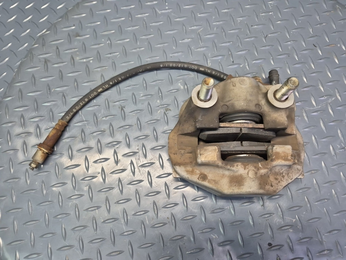 01-06 Lexus UCF30L LS430 Set of 2 Rear Left & Right Sumitomo Brake Caliper OEM