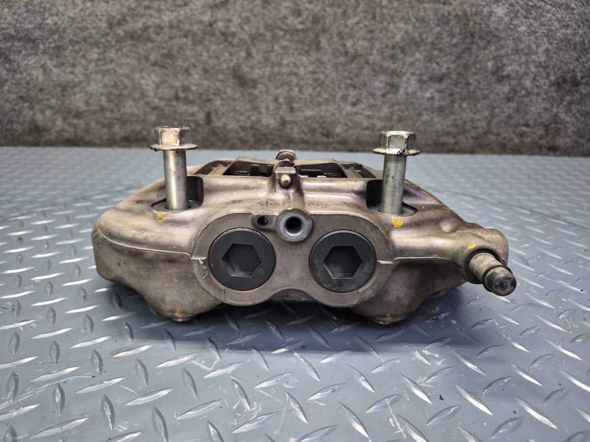 01-06 Lexus UCF30L LS430 Set of 2 Front Left & Right Sumitomo Brake Caliper OEM