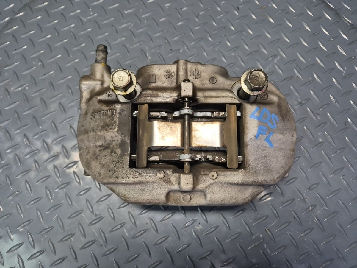 01-06 Lexus UCF30L LS430 Set of 2 Front Left & Right Sumitomo Brake Caliper OEM