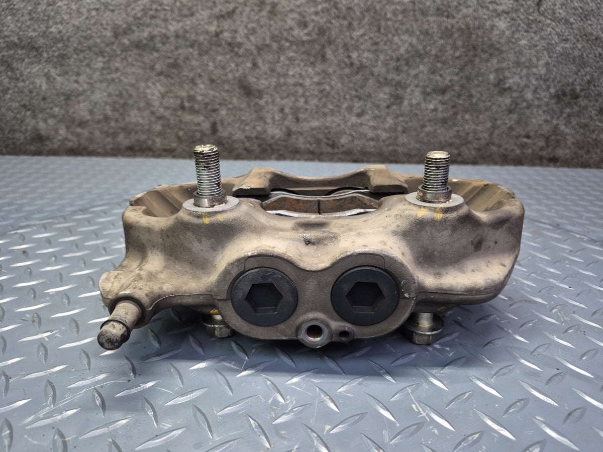 01-06 Lexus UCF30L LS430 Set of 2 Front Left & Right Sumitomo Brake Caliper OEM