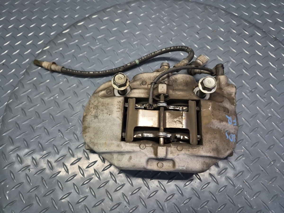 01-06 Lexus UCF30L LS430 Set of 2 Front Left & Right Sumitomo Brake Caliper OEM