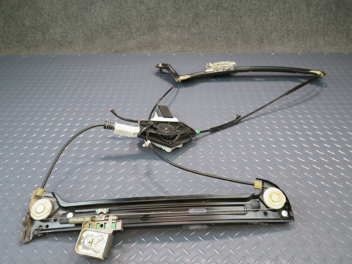 13-16 Audi 8F7 S5 RS5 Convertible Right Door Window Regulator w Motor OEM