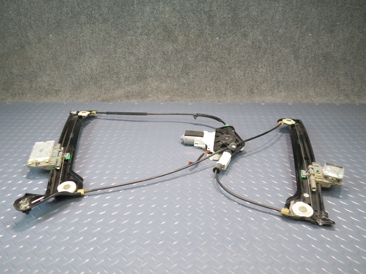 13-16 Audi 8F7 S5 RS5 Convertible Right Door Window Regulator w Motor OEM