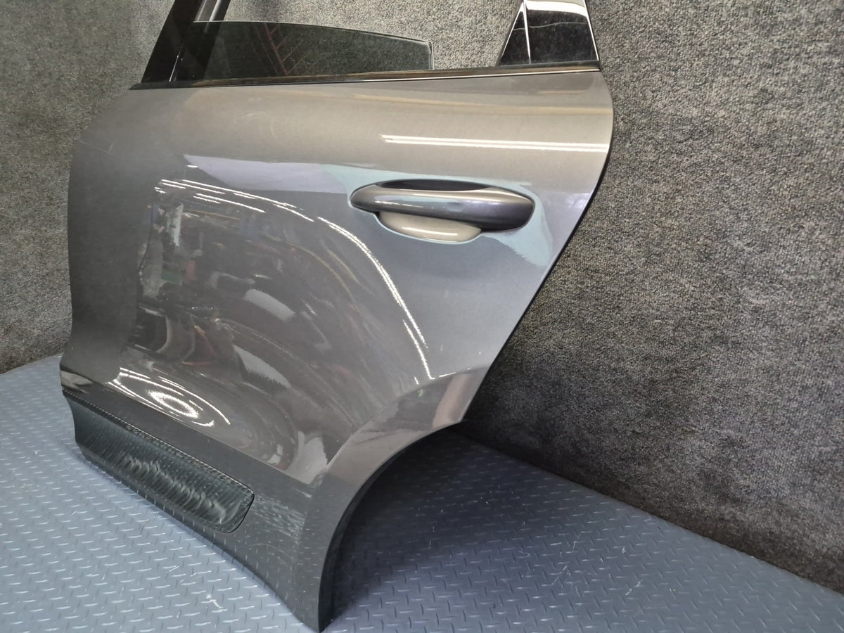 15-18 Porsche Macan Rear Left Door Shell Panel W/ Keyless Handle Window Motor