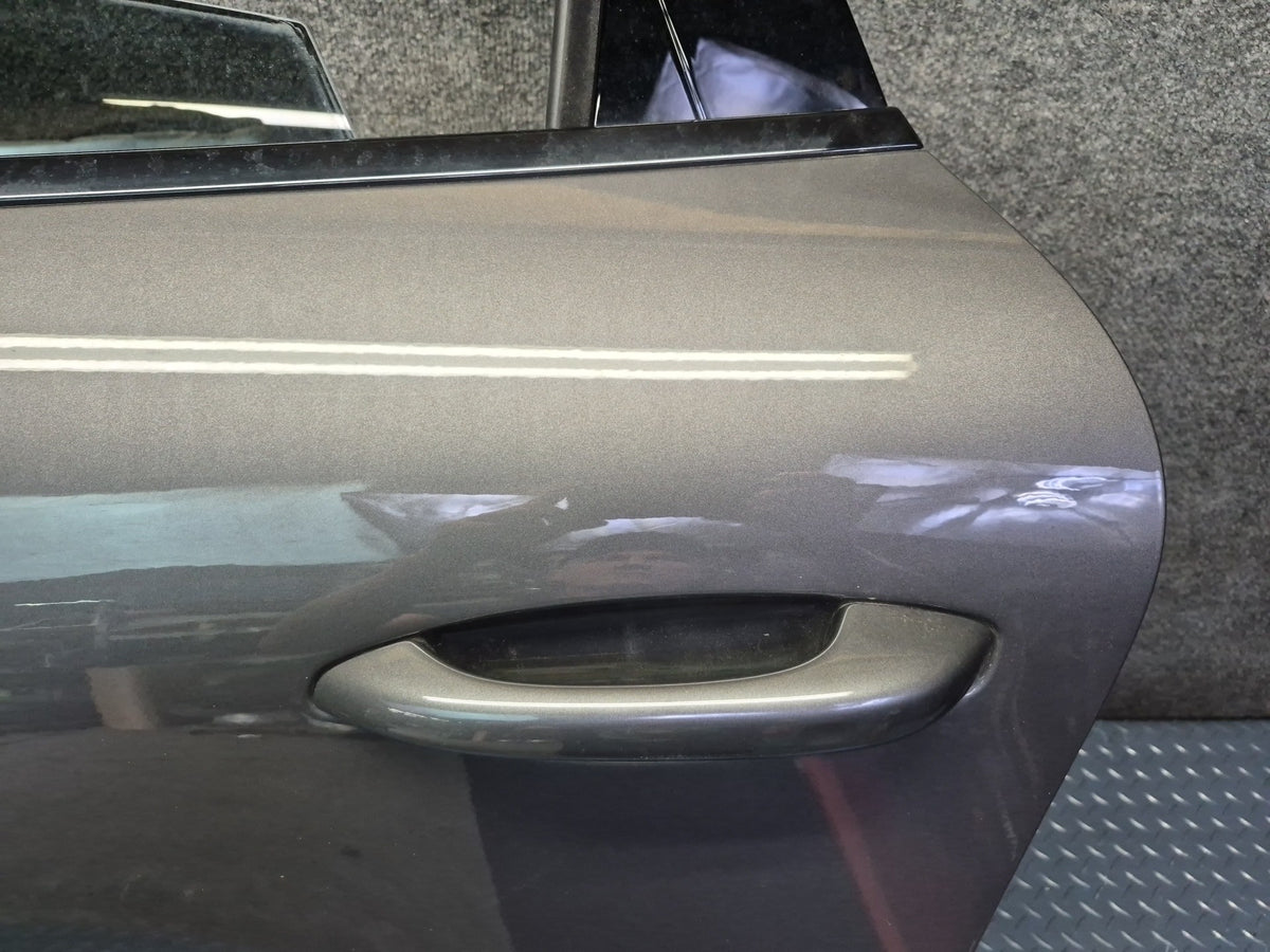 15-18 Porsche Macan Rear Left Door Shell Panel W/ Keyless Handle Window Motor