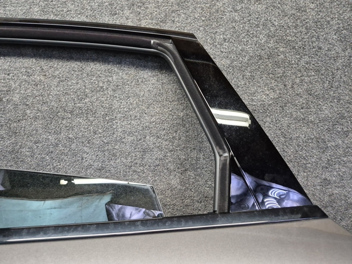 15-18 Porsche Macan Rear Left Door Shell Panel W/ Keyless Handle Window Motor