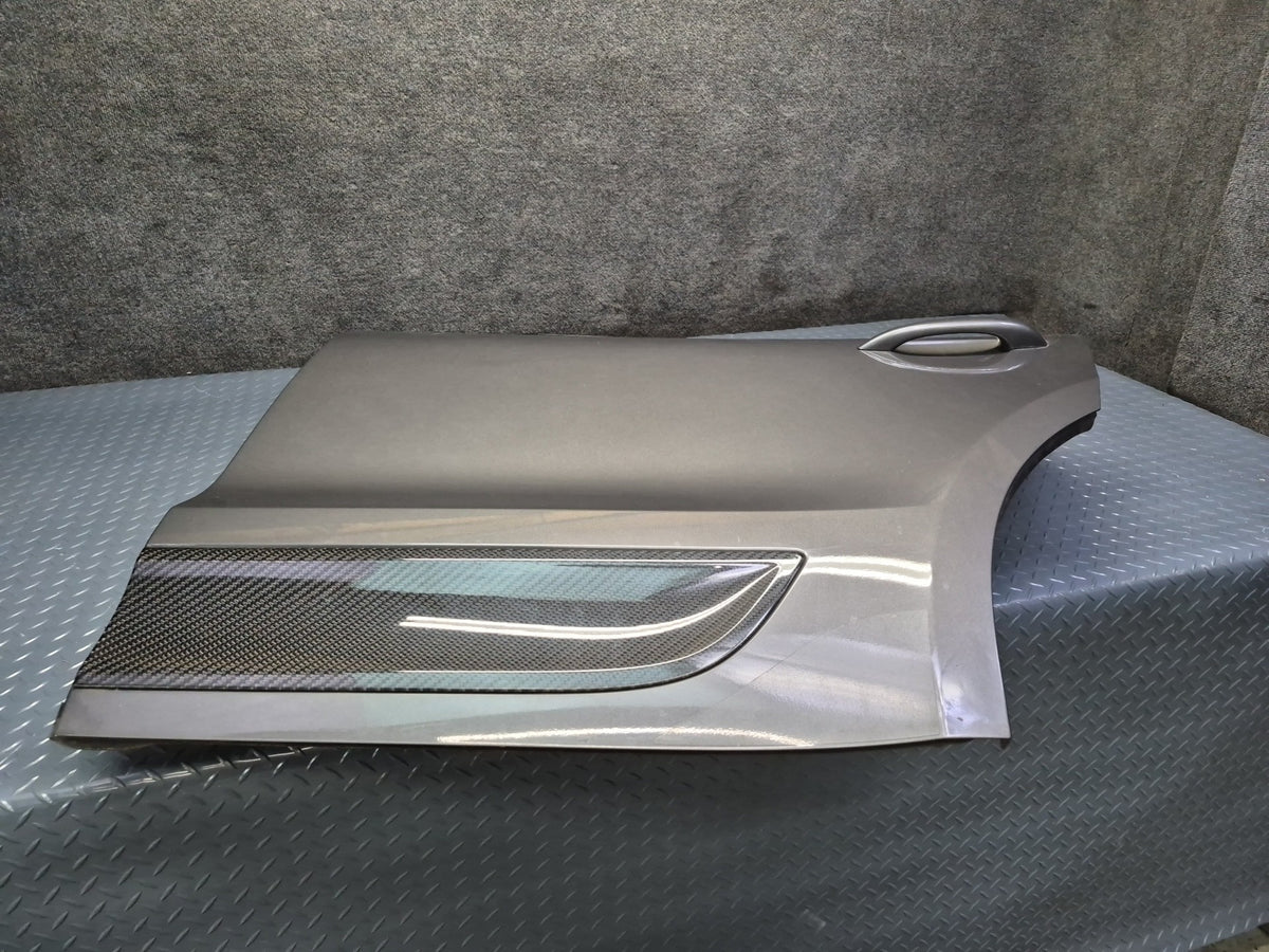 15-18 Porsche Macan Rear Left Door Shell Panel W/ Keyless Handle Window Motor