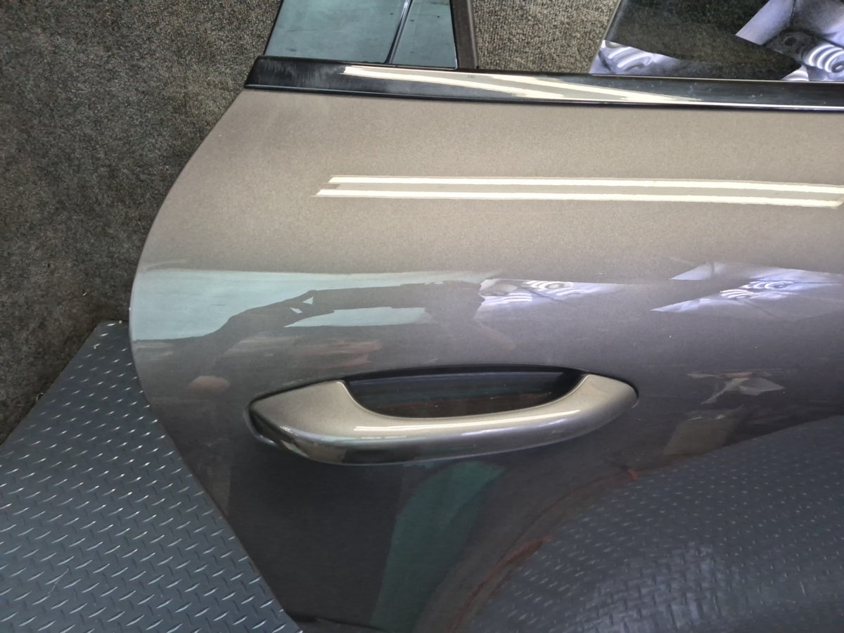 15-18 Porsche Macan Rear Right Door Shell Panel W/ Keyless Handle Window Motor