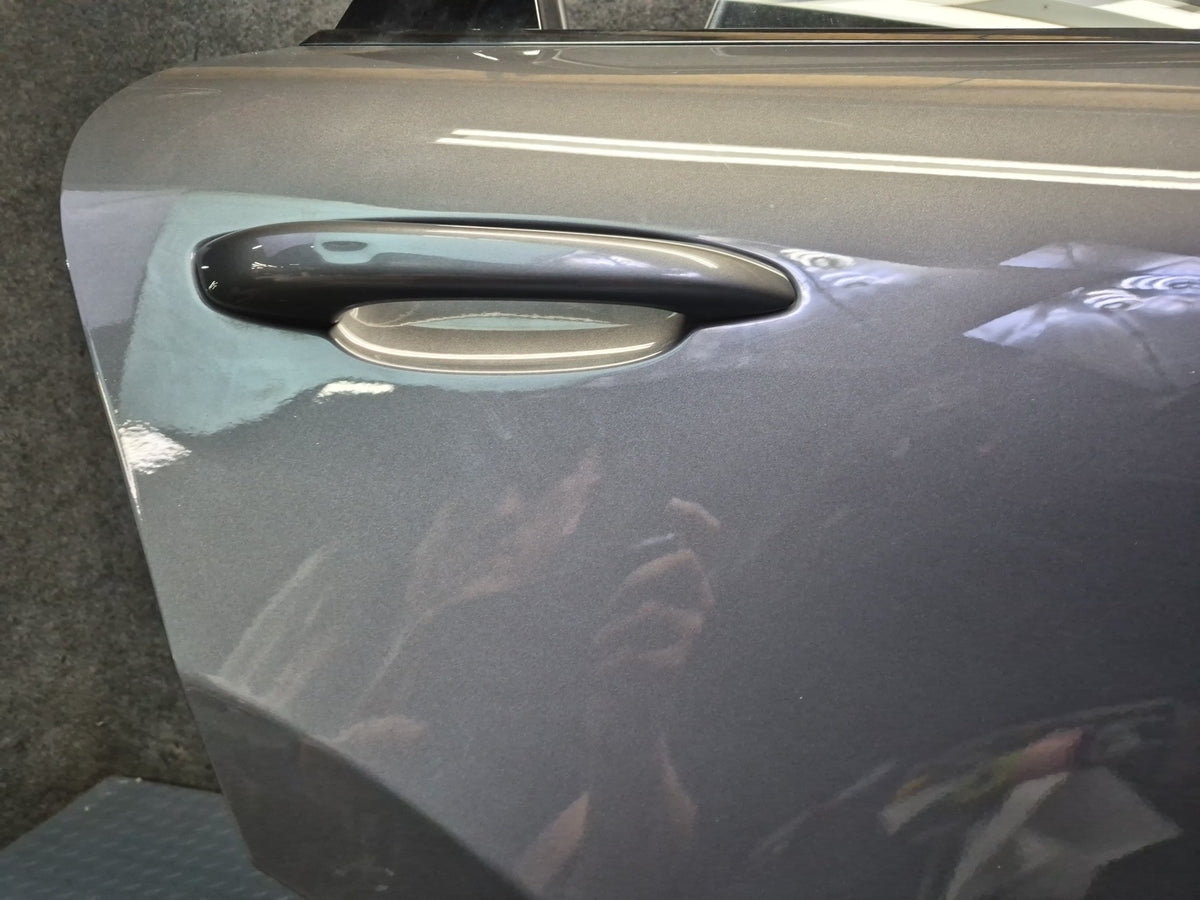15-18 Porsche Macan Rear Right Door Shell Panel W/ Keyless Handle Window Motor
