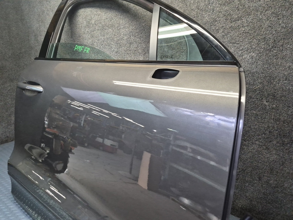 2015-2018 Porsche Macan Front Right Passenger Side Door Shell Panel Gray
