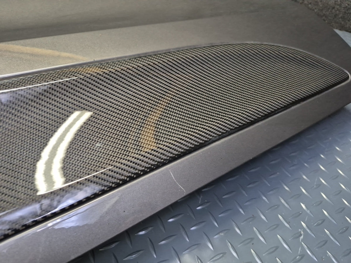 2015-2018 Porsche Macan Front Right Passenger Side Door Shell Panel Gray