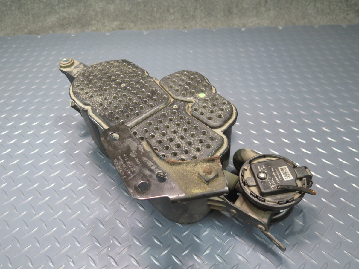 13-15 Audi A5 S5 RS5 8F7 Fuel Evap Vapor Charcoal Canister OEM
