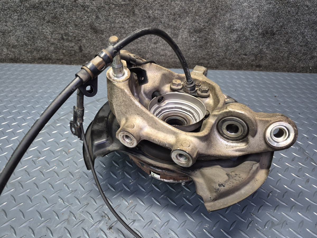 01-06 Lexus LS430 UCF30L RWD Rear Left Spindle Knuckle Wheel Hub Bearing OEM
