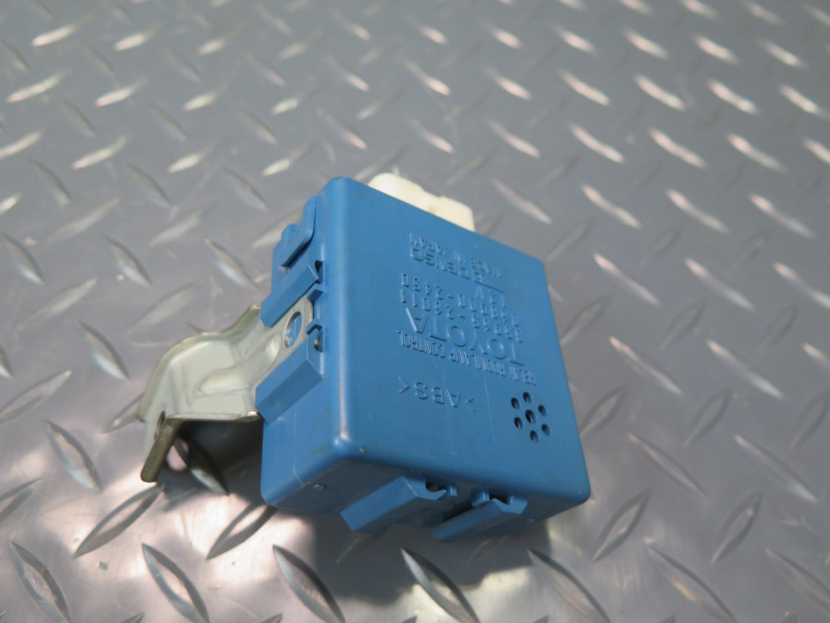94-95 Toyota Hiace KZH106W RHD Room Lamp Control Relay Module Unit OEM