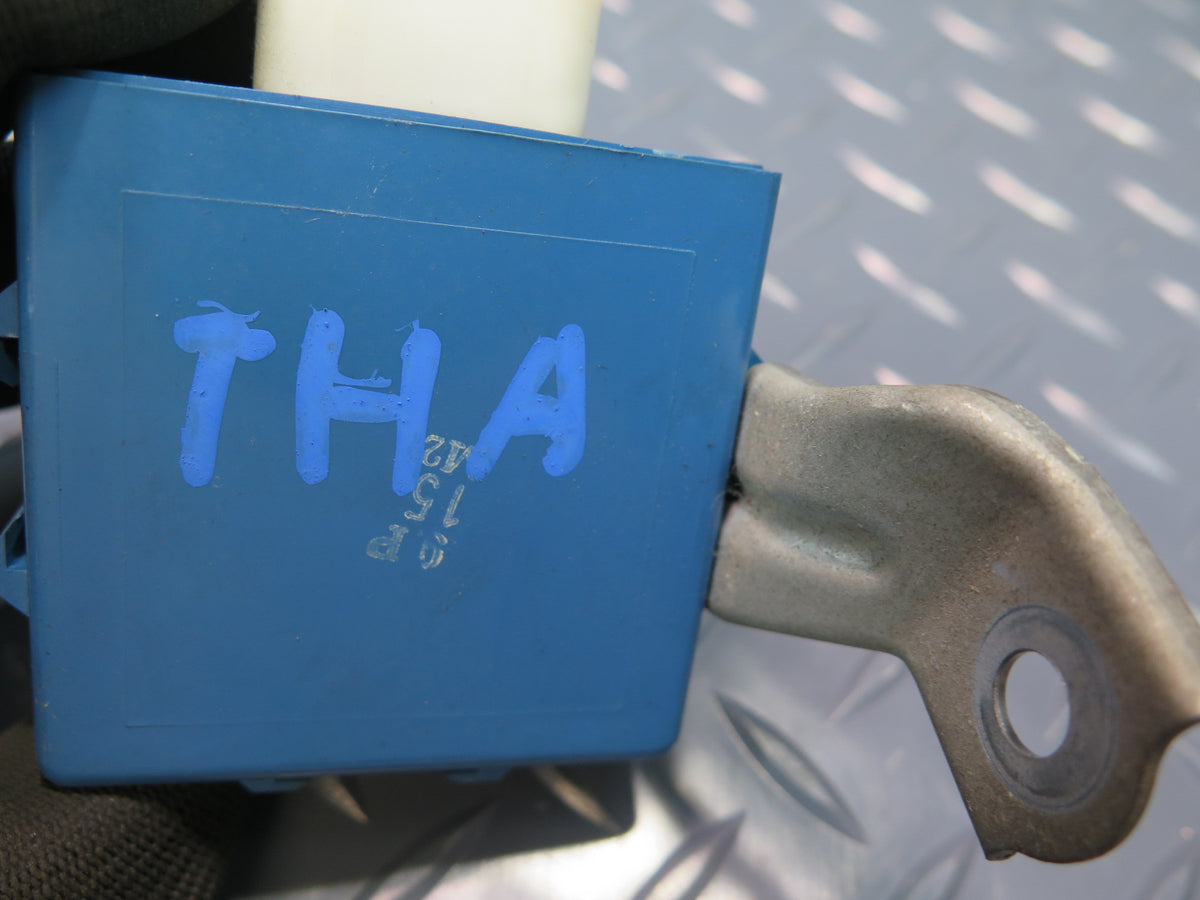 94-95 Toyota Hiace KZH106W RHD Room Lamp Control Relay Module Unit OEM