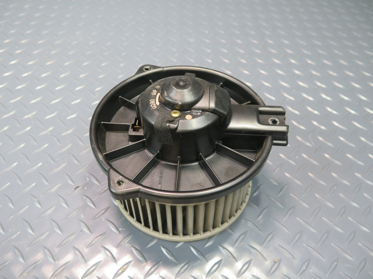 89-99 Toyota Hiace KZH106W Front Hvac A/C Heater Blower Motor Fan OEM