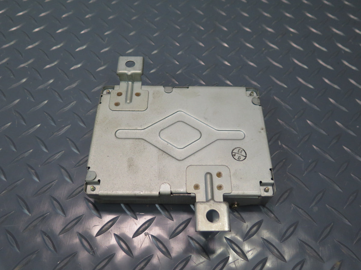 94-95 Toyota Hiace KZH106W Door Receiver Control Module 89741-26050 OEM