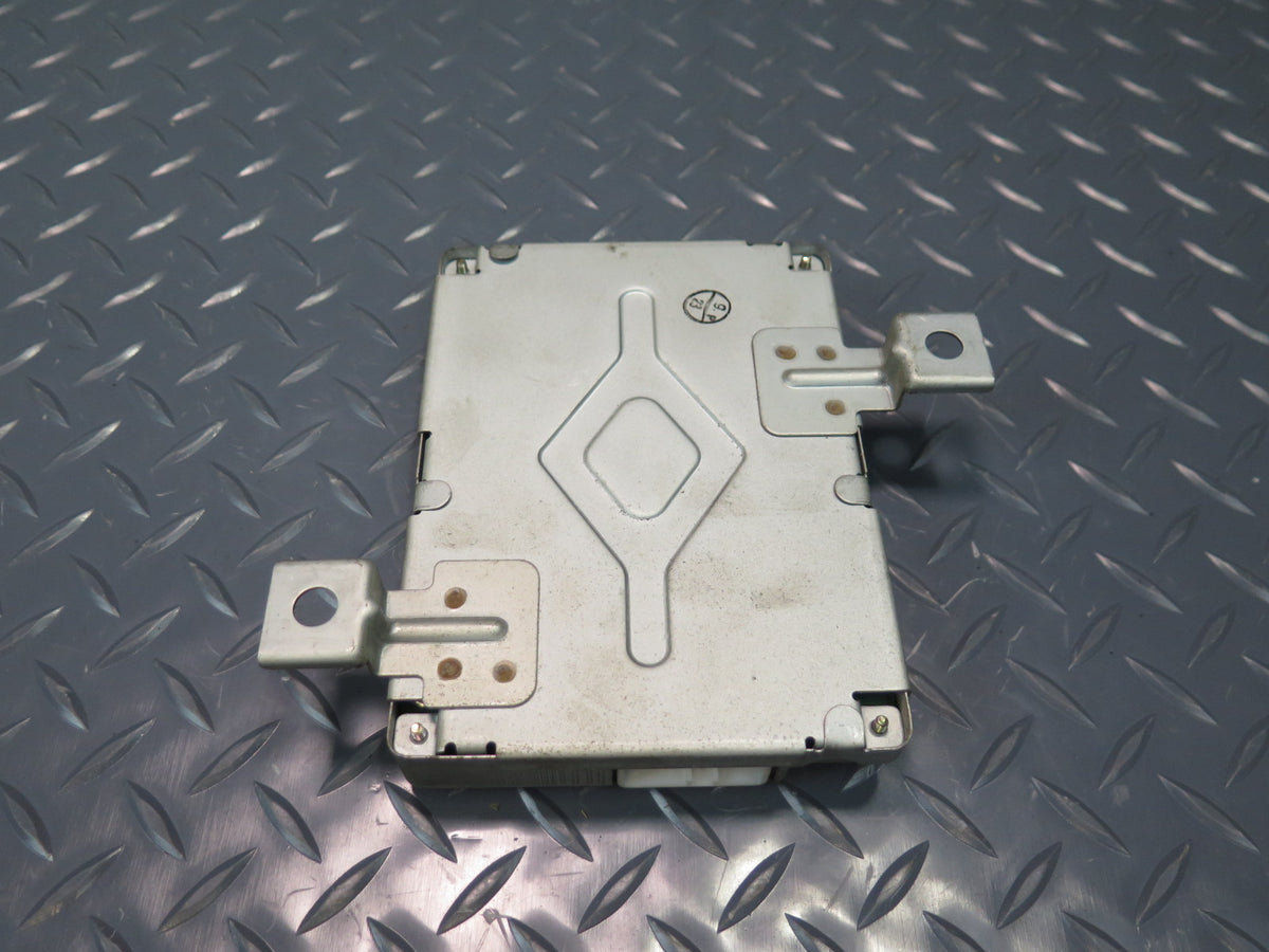 94-95 Toyota Hiace KZH106W Door Receiver Control Module 89741-26050 OEM