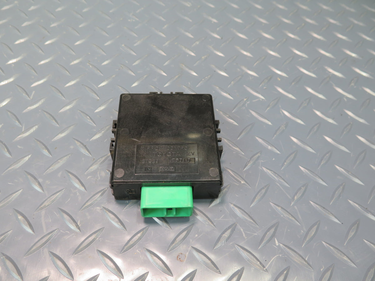 94-95 Toyota Hiace KZH106W Mirror Control Module 87989-26010 OEM