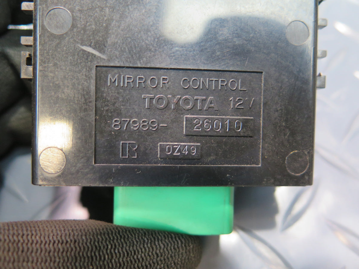 94-95 Toyota Hiace KZH106W Mirror Control Module 87989-26010 OEM