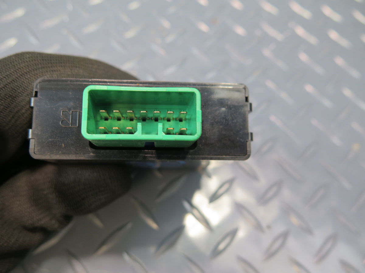 94-95 Toyota Hiace KZH106W Mirror Control Module 87989-26010 OEM
