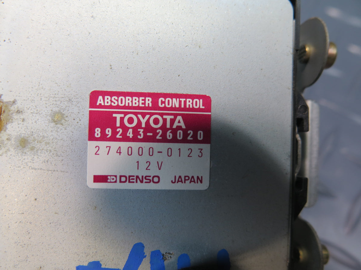 93-95 Toyota Hiace KZH106W Suspension Absorber Control Module 89243-26020 OEM
