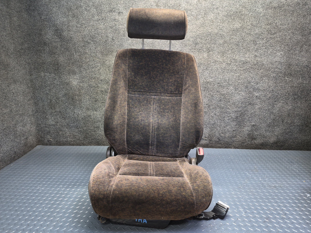 94-95 Toyota Hiace KZH106W Super Custom Front Power Velours Seat Brown Set OEM