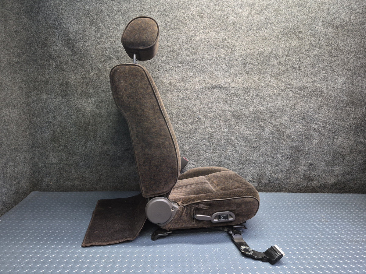 94-95 Toyota Hiace KZH106W Super Custom Front Power Velours Seat Brown Set OEM