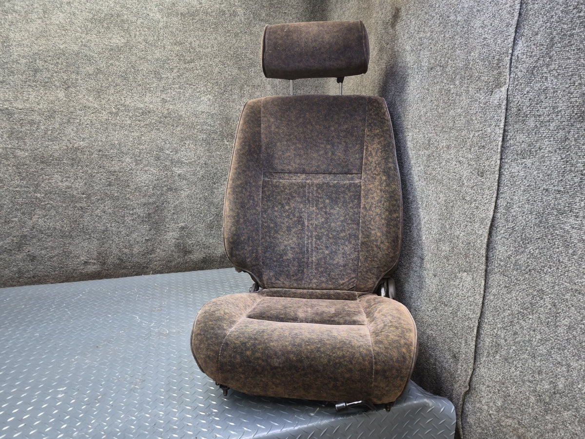 94-95 Toyota Hiace KZH106W Super Custom Front Power Velours Seat Brown Set OEM