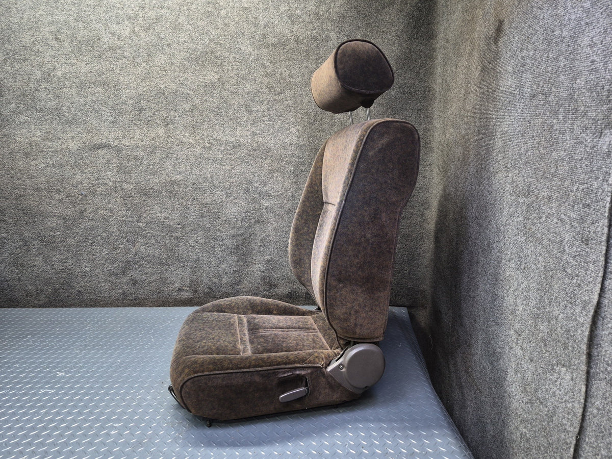 94-95 Toyota Hiace KZH106W Super Custom Front Power Velours Seat Brown Set OEM