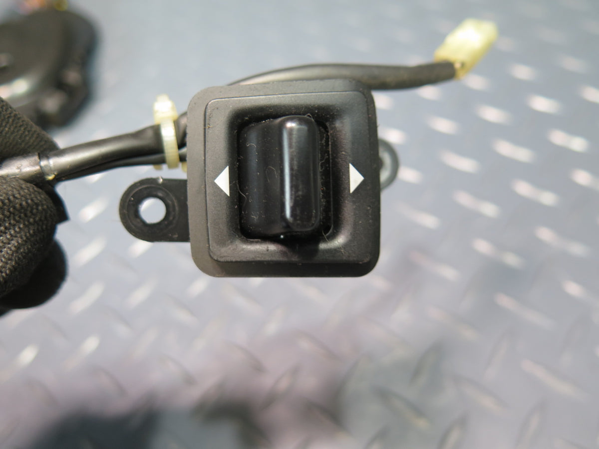 93-96 Toyota Hiace KZH106W RHD Steering Column Turn Signal Wiper Switch OEM