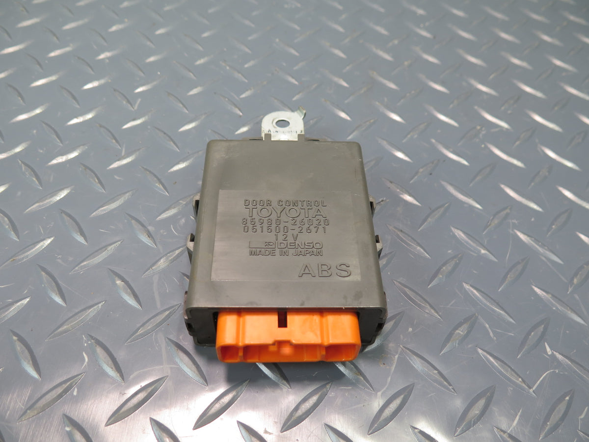 93-95 Toyota Hiace KZH106W Door Control Module Unit 85980-26020 OEM