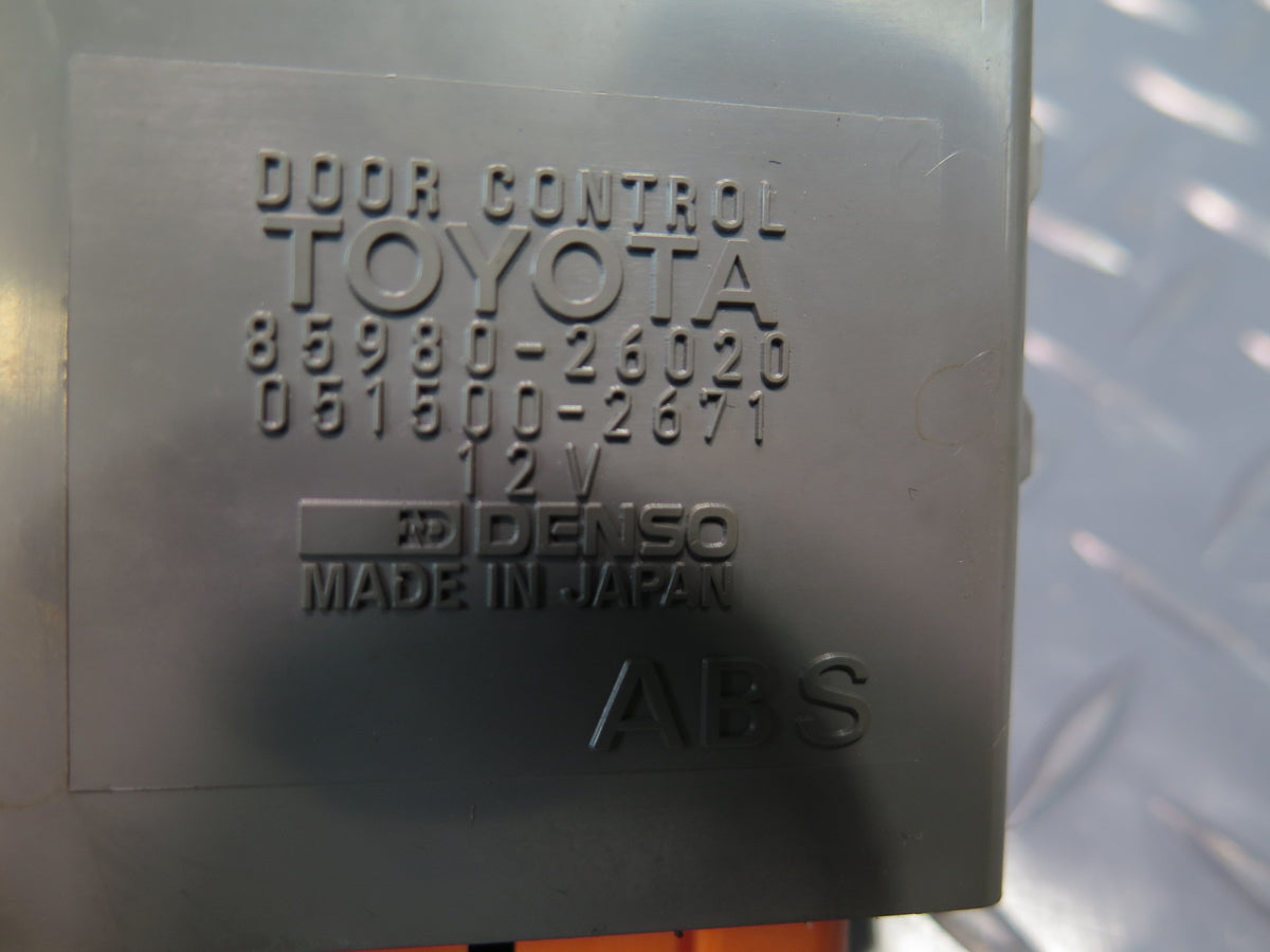 93-95 Toyota Hiace KZH106W Door Control Module Unit 85980-26020 OEM