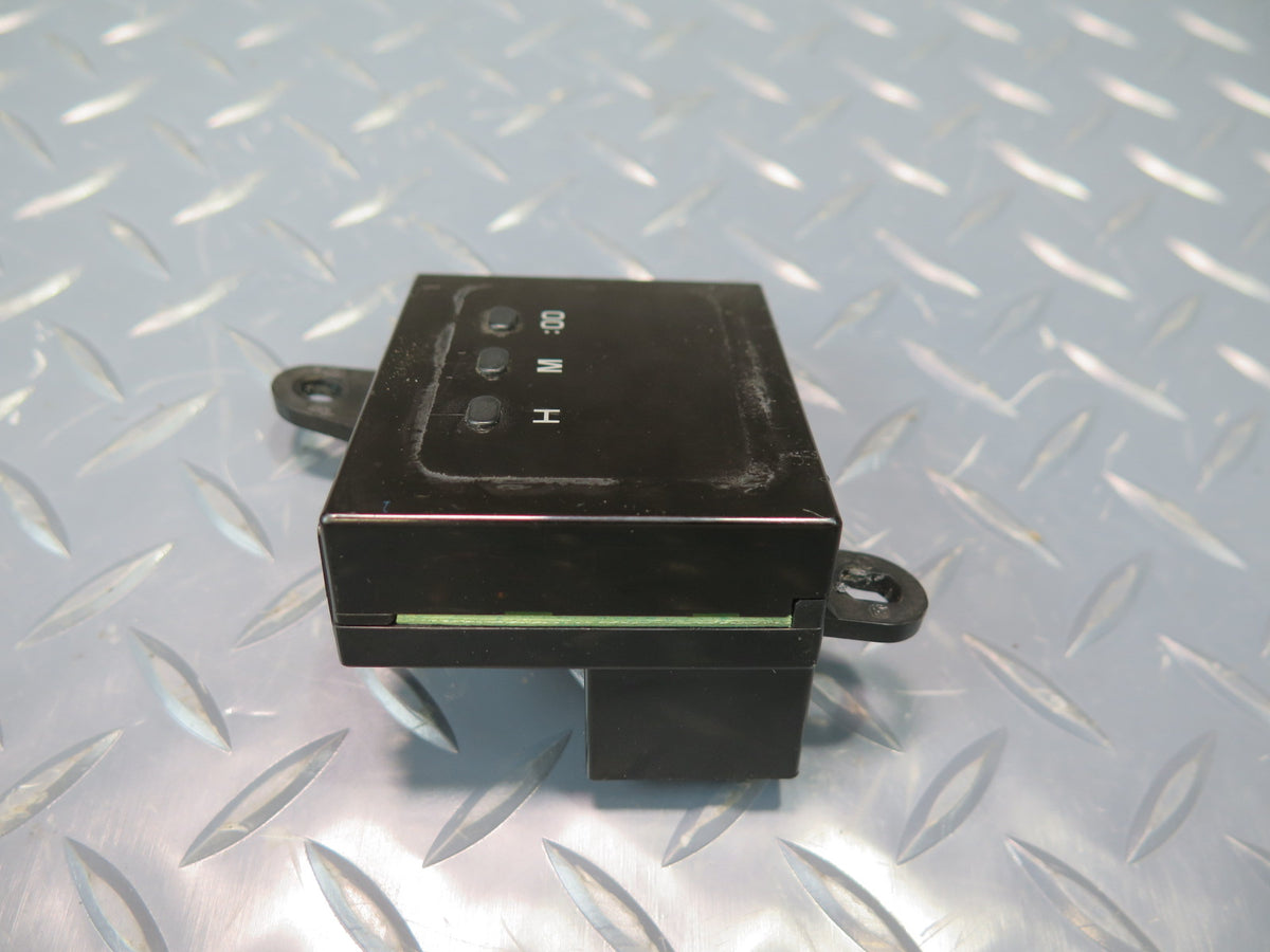 93-99 Toyota Hiace KZH106W Dash Digital Clock Unit 83910-26010 OEM