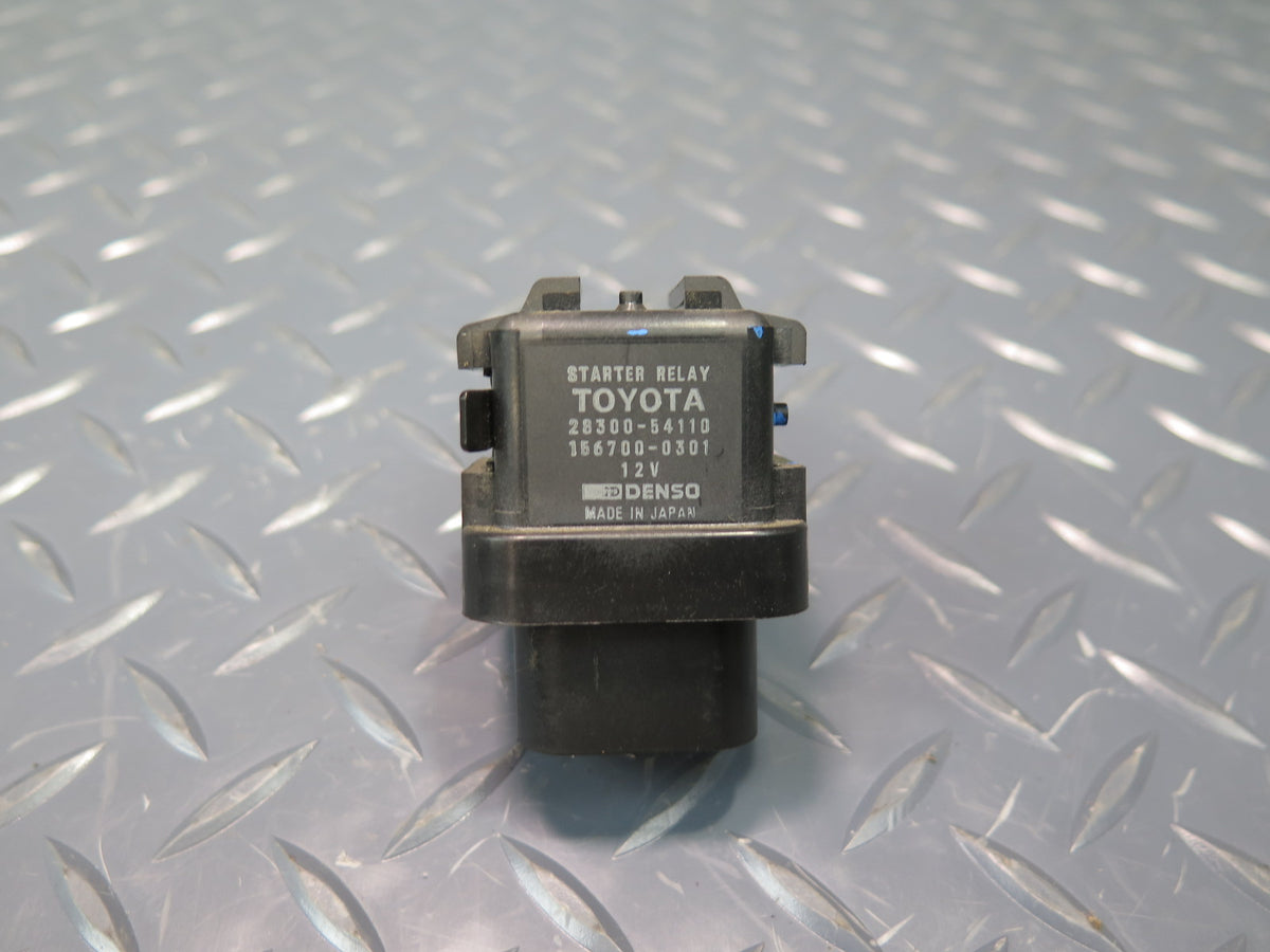 93-95 Toyota Hiace KZH106W Starter Relay 28300-54110 OEM