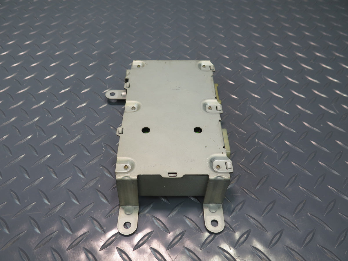 93-96 Toyota Hiace KZH106W Rear Door Control Module Unit 85918-26021 OEM