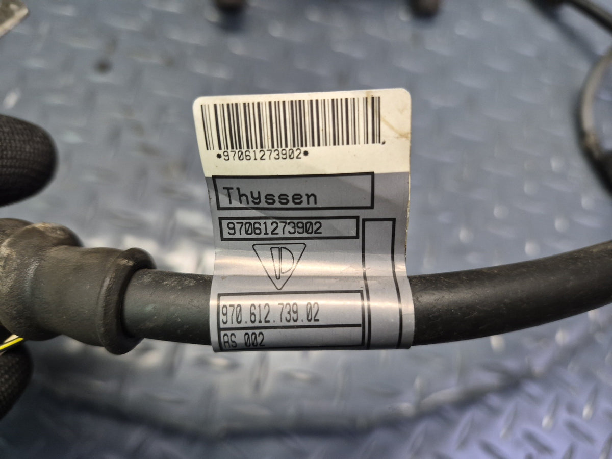 2010-2016 Porsche Panamera 4 970 AWD Rear Left Spindle Knuckle Wheel Hub Bearing