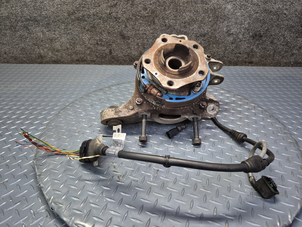 2010-2016 Porsche Panamera 4 970 AWD Rear Left Spindle Knuckle Wheel Hub Bearing