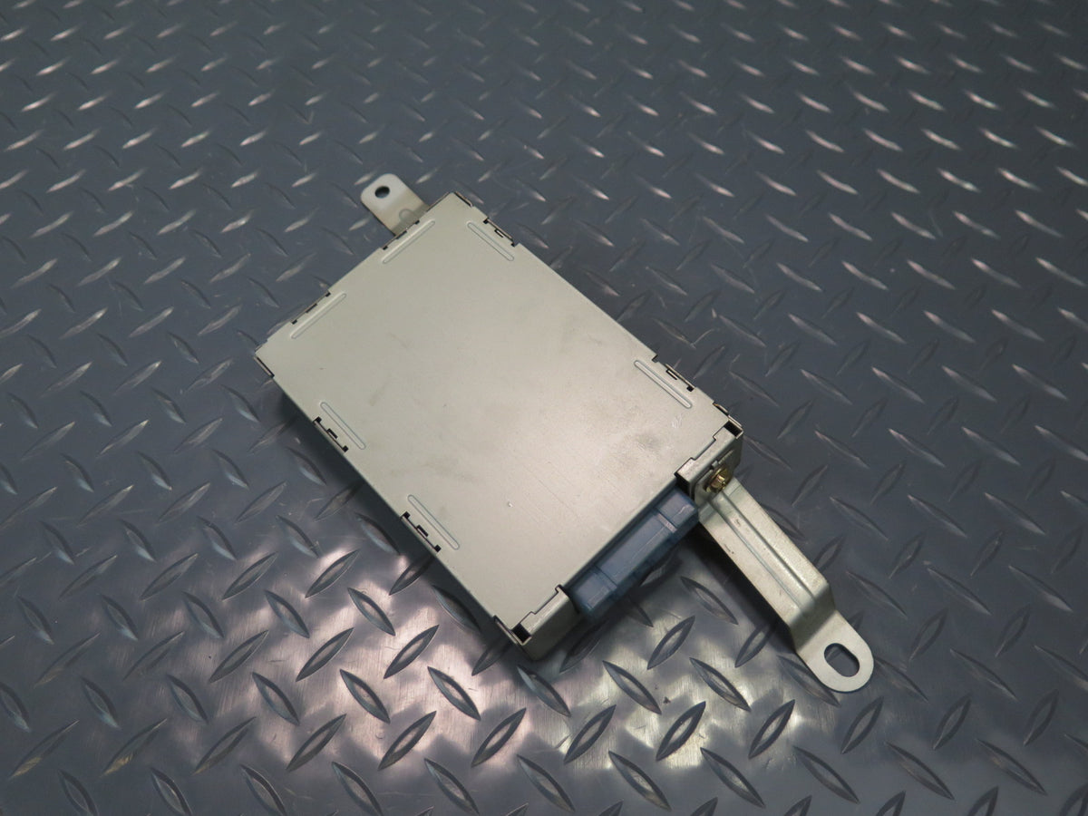 89-95 Toyota Hiace KZH106W Interphone Telephone Control Module 86810-26010 OEM