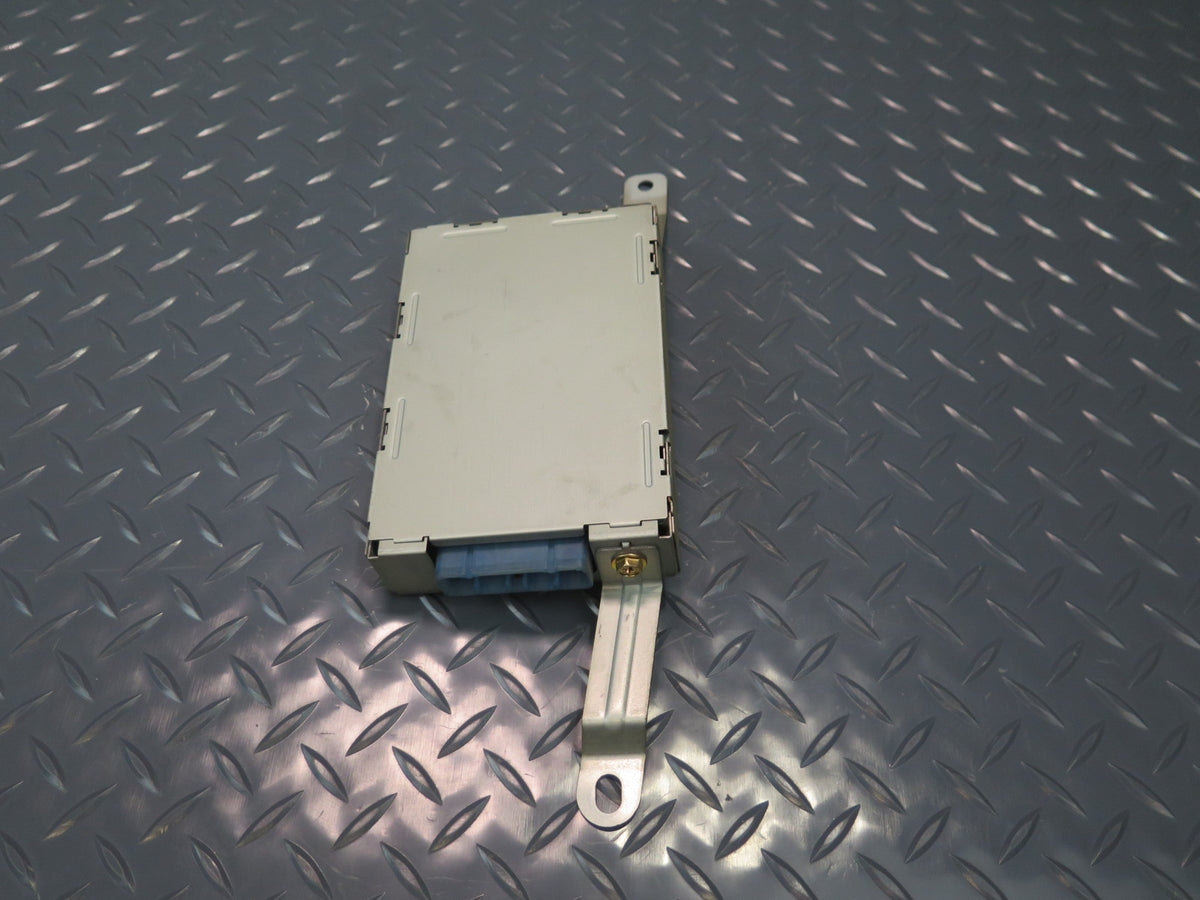 89-95 Toyota Hiace KZH106W Interphone Telephone Control Module 86810-26010 OEM