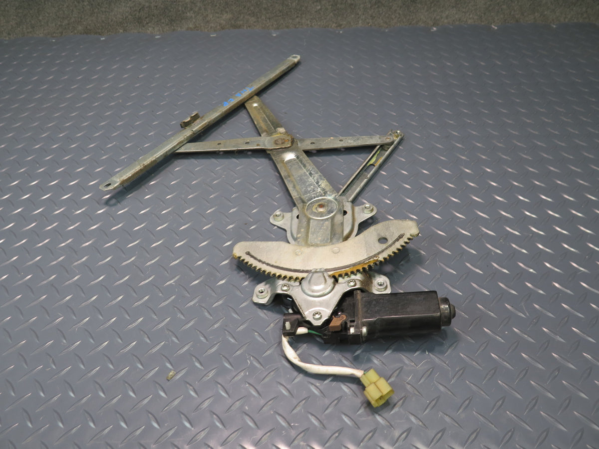 94-95 Toyota Hiace KZH106W Front Right Door Window Regulator w Motor OEM